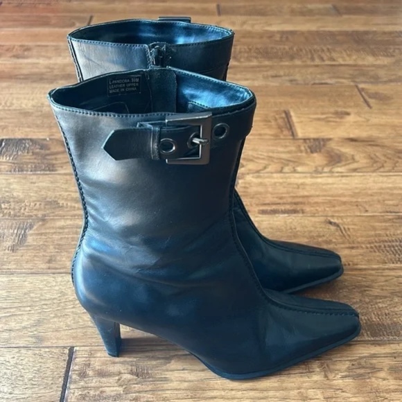 Franco Sarto L-Pandora Black Leather Calf High Heeled Boots Booties Size 9.5 - Picture 2 of 12